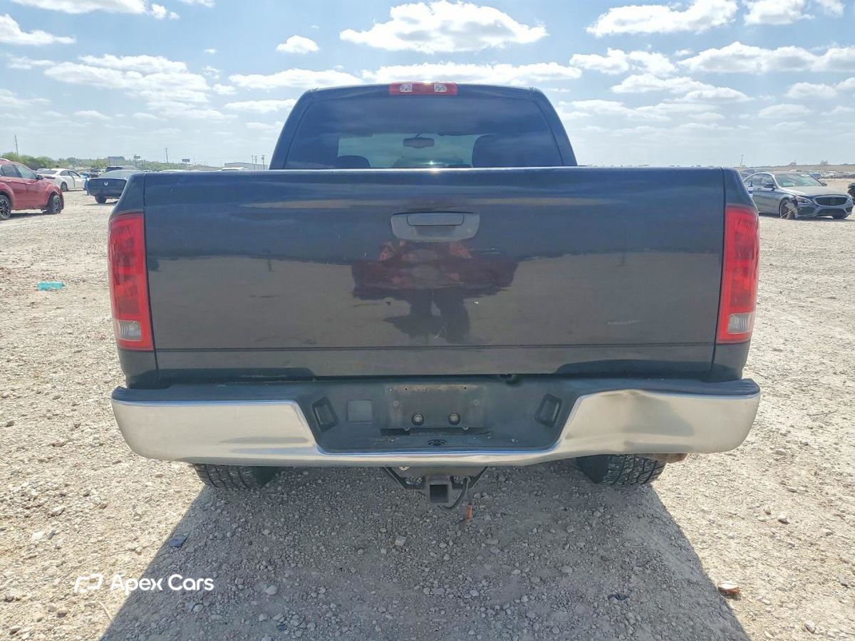 Dodge RAM 2003