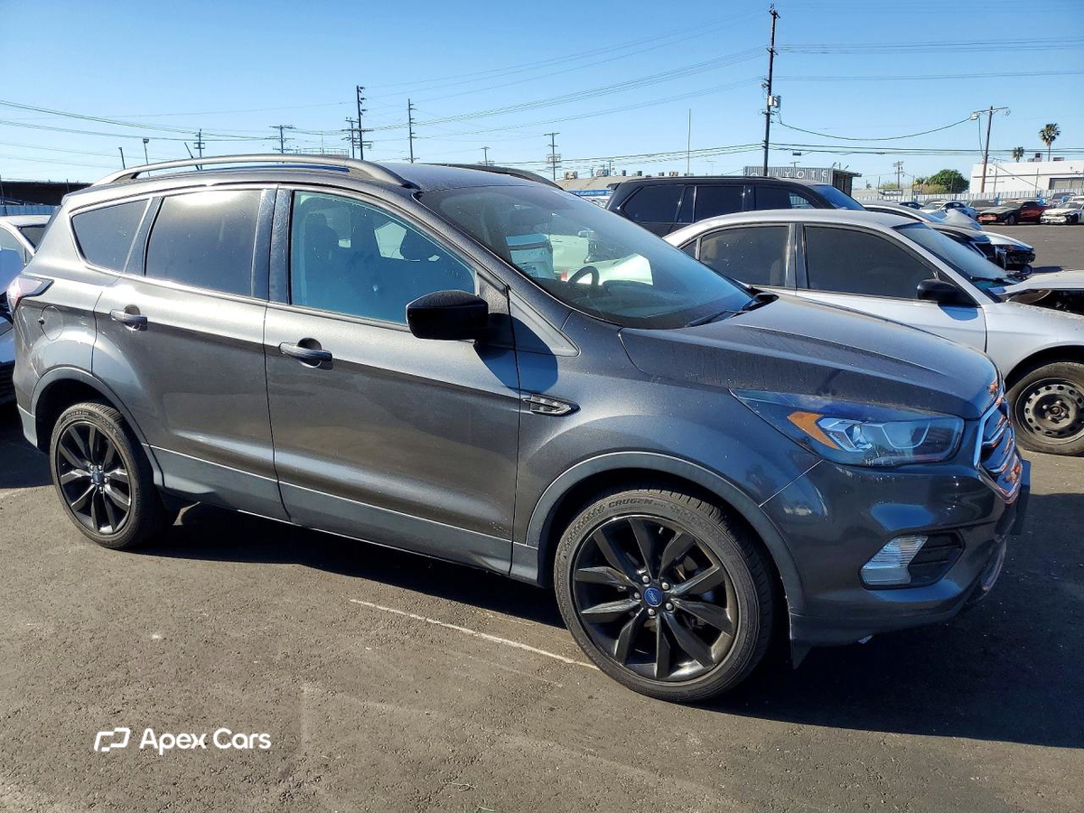 Ford Escape 2018