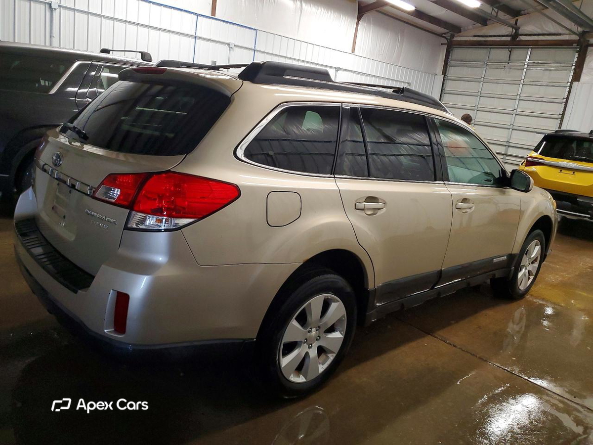 Subaru Outback 2010