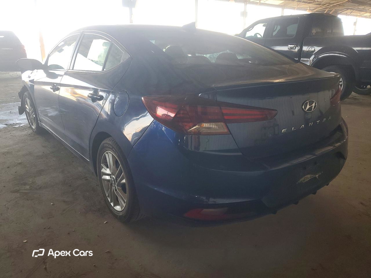 Hyundai Elantra 2019