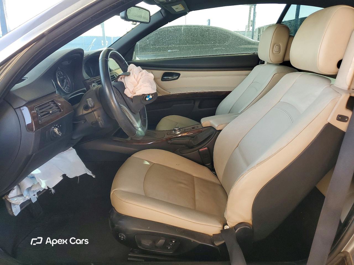 BMW Series 3 2012