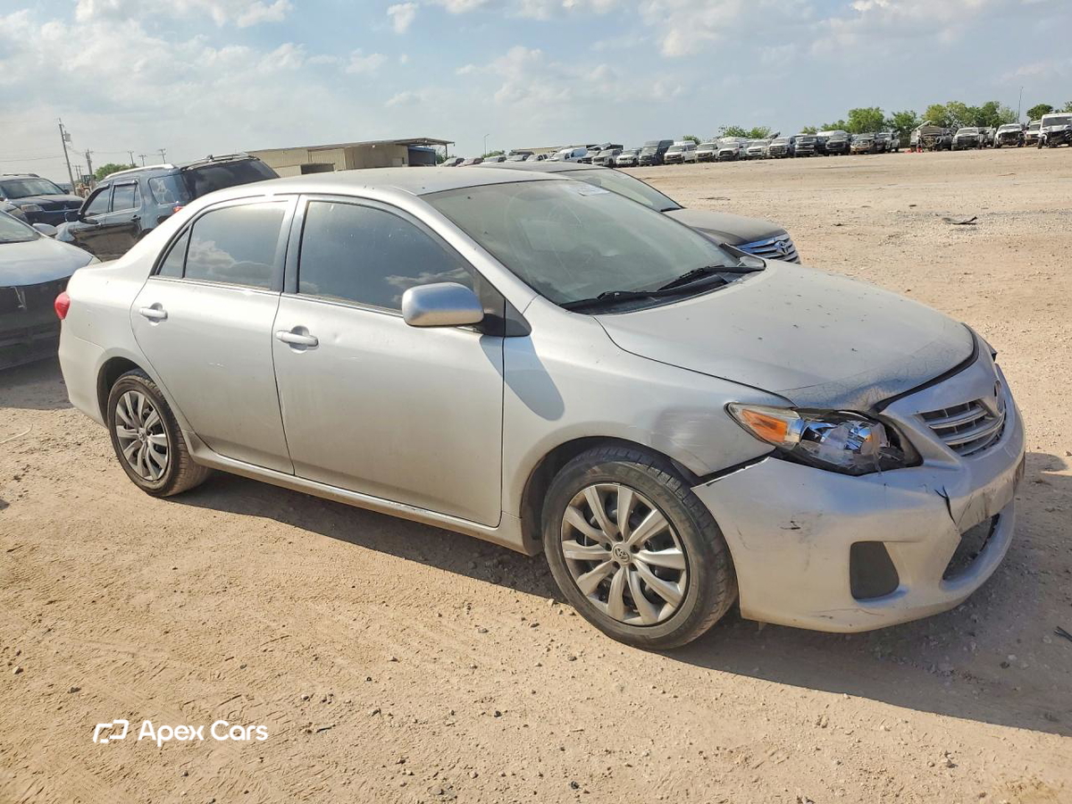 Toyota Corolla 2013