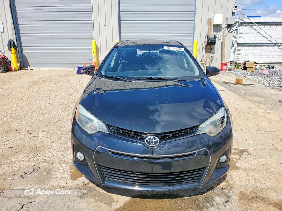 Toyota Corolla 2015