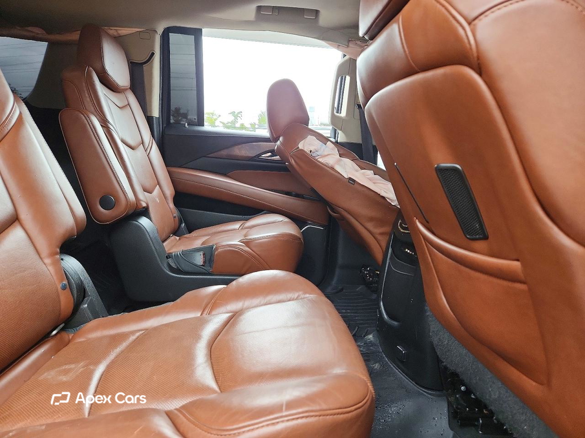 Cadillac Escalade 2015