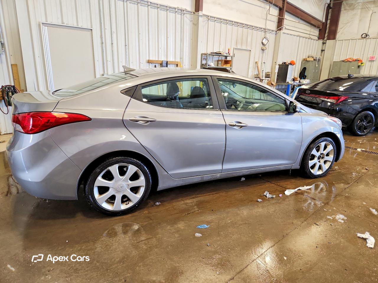 Hyundai Elantra 2012