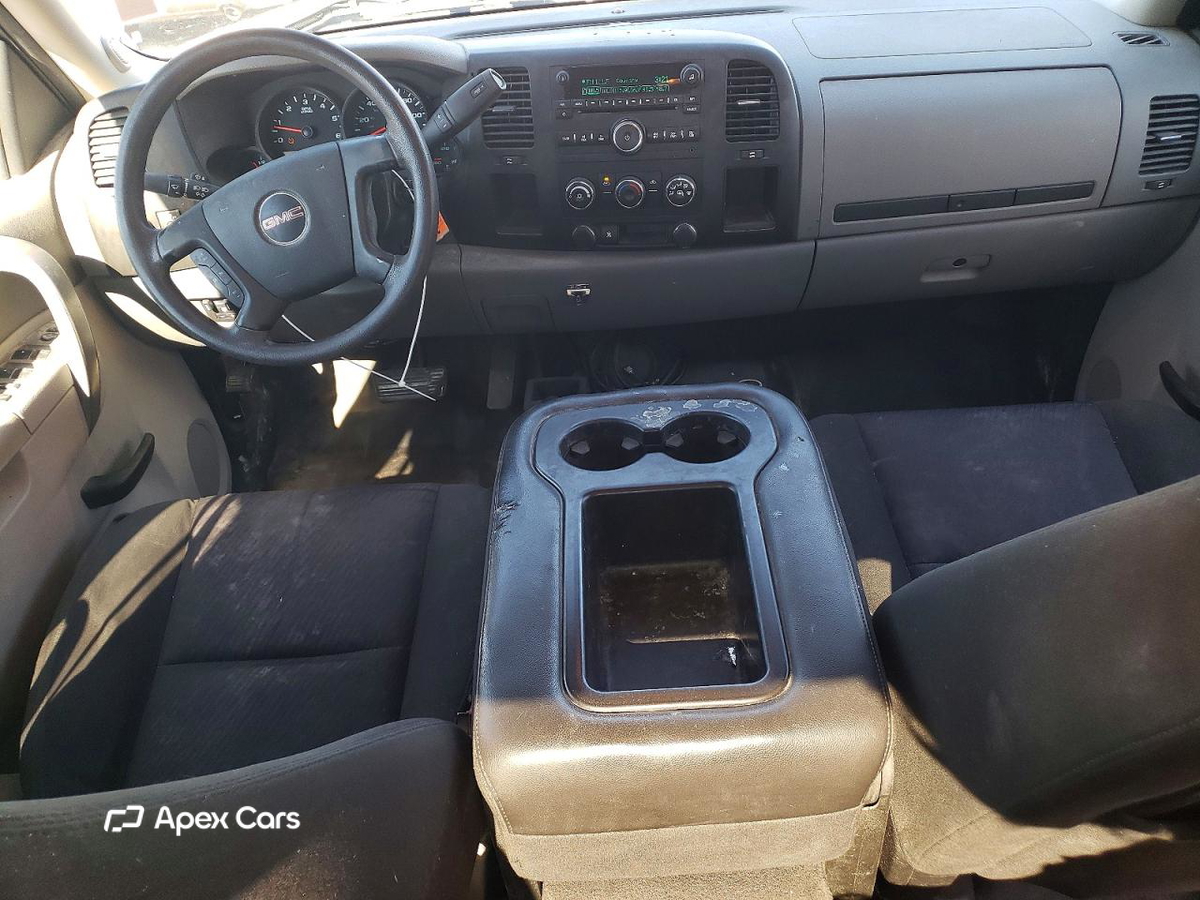 GMC Sierra 2011