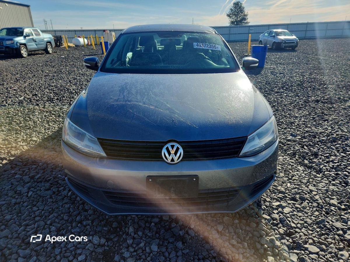 Volkswagen Jetta 2012