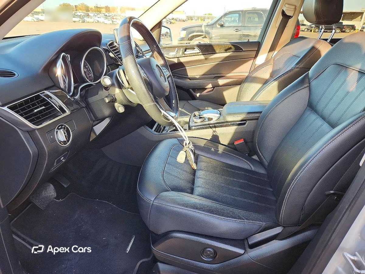 Mercedes-Benz GLE 2016