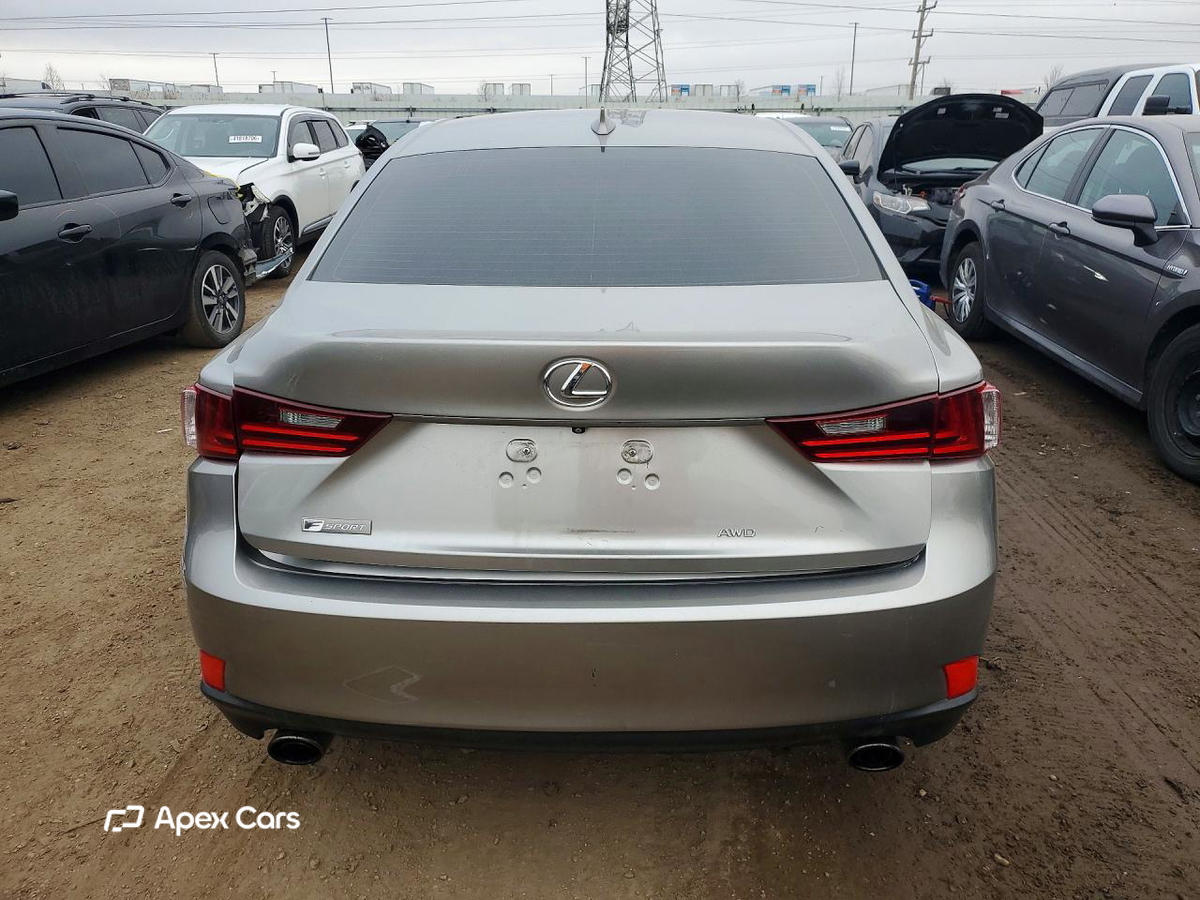 Lexus IS 2015