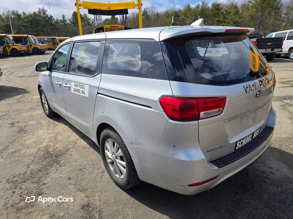 Kia Sedona 2017
