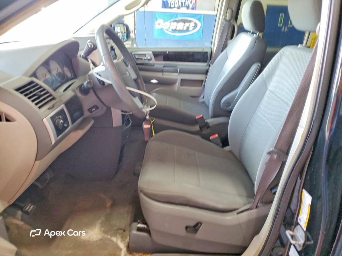 Dodge Caravan 2010