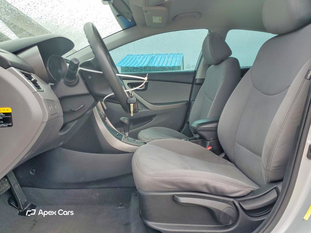 Hyundai Elantra 2013