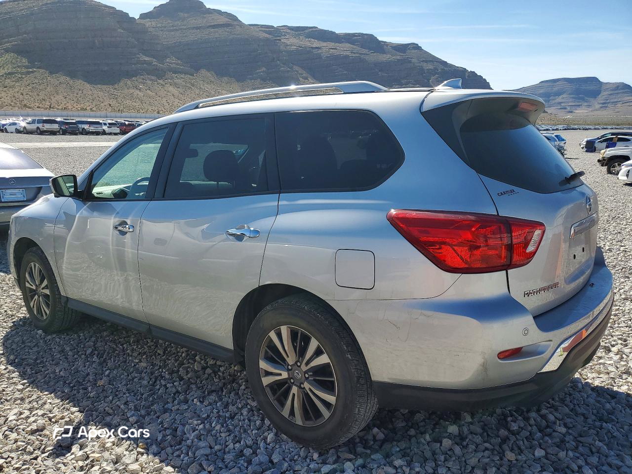 Nissan Pathfinder 2019