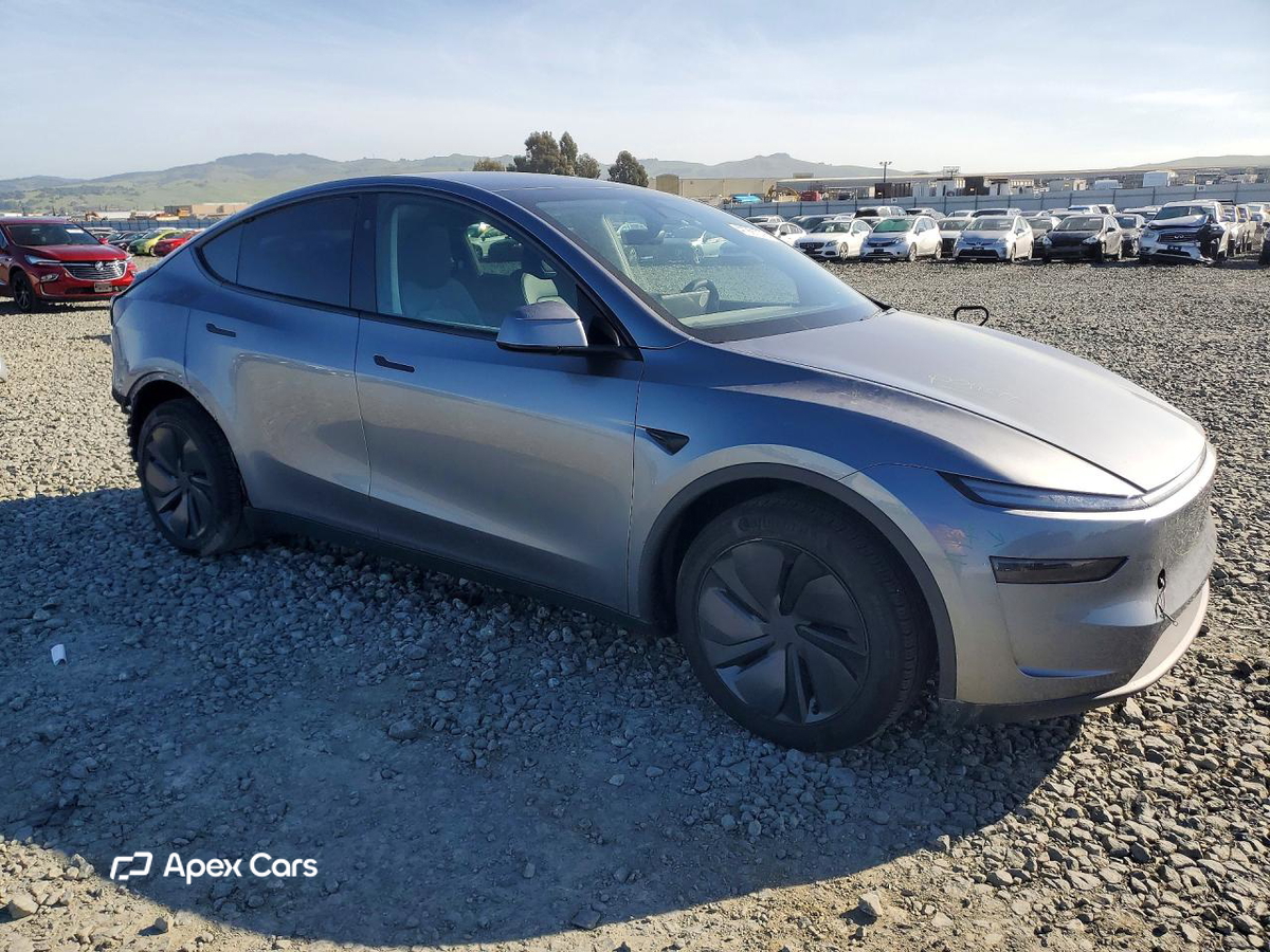 Tesla Model Y 2026