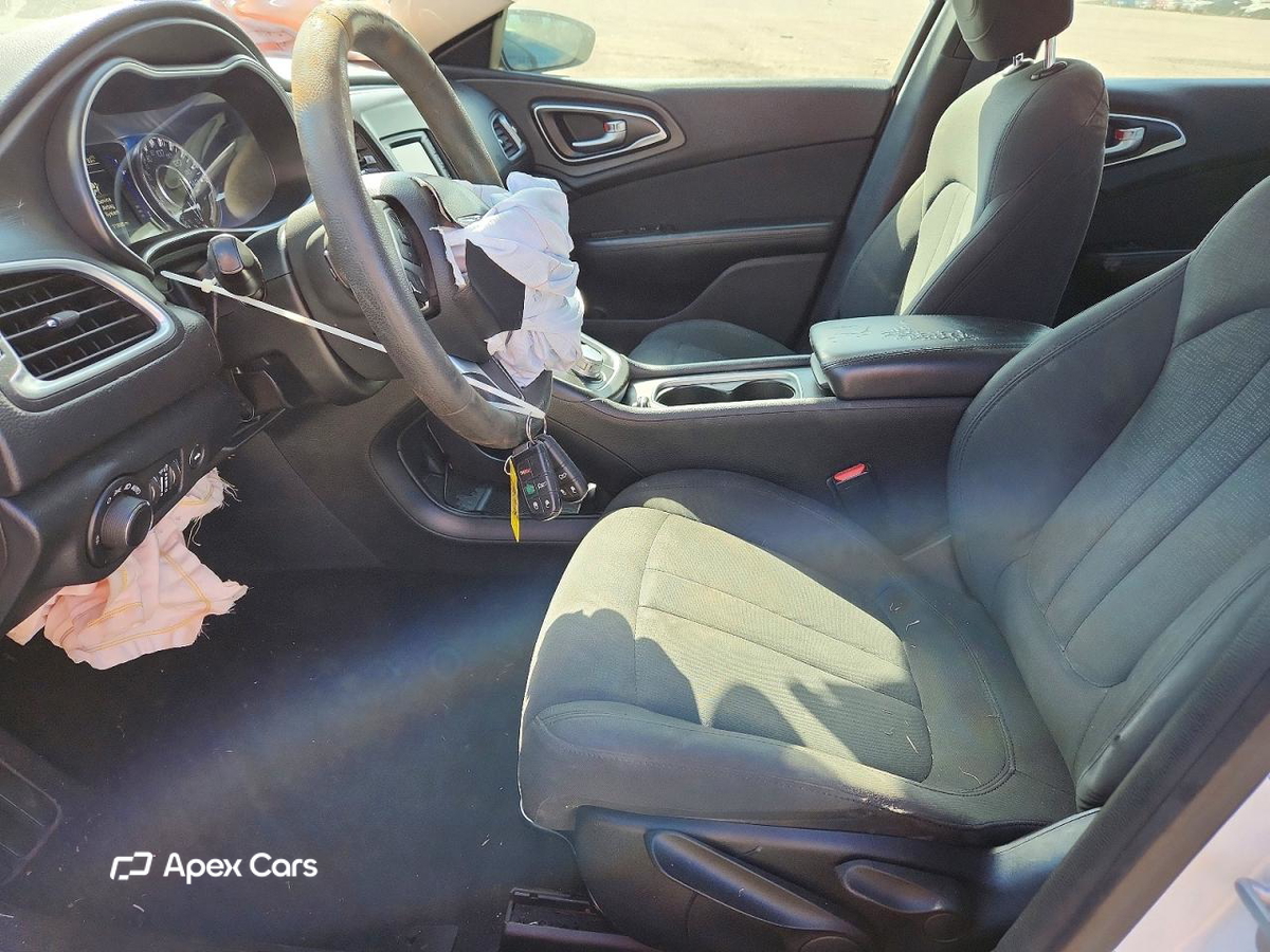Chrysler 200 2016