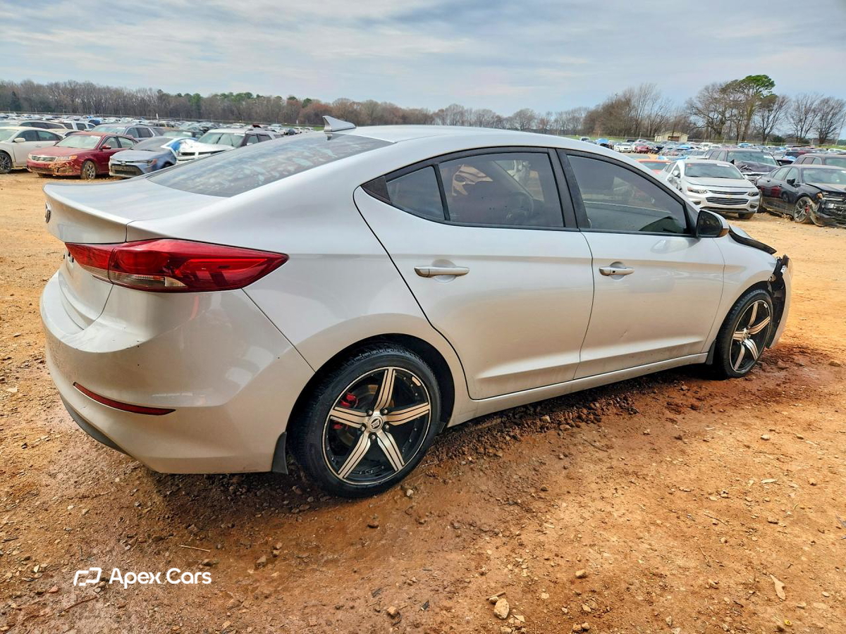 Hyundai Elantra 2018