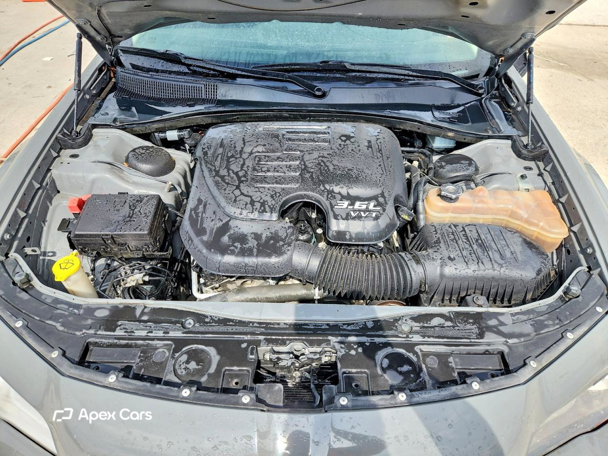 Chrysler 300 2019