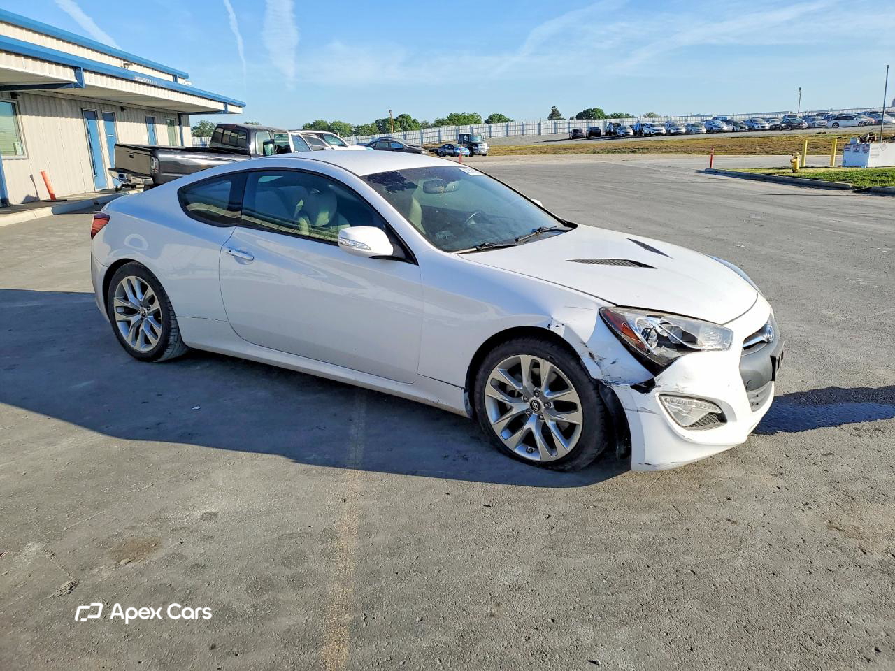Hyundai Genesis 2016