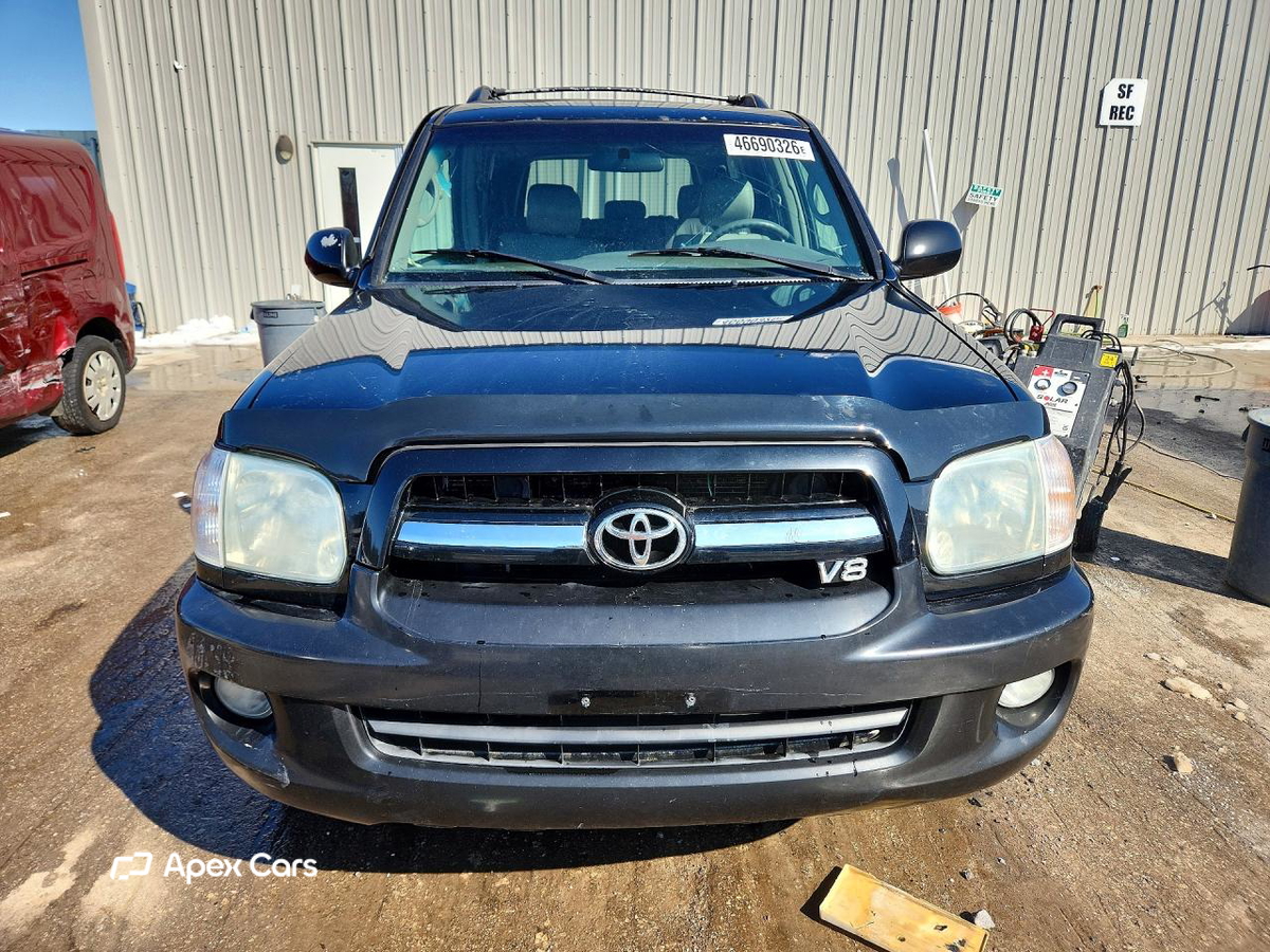 Toyota Sequoia 2005