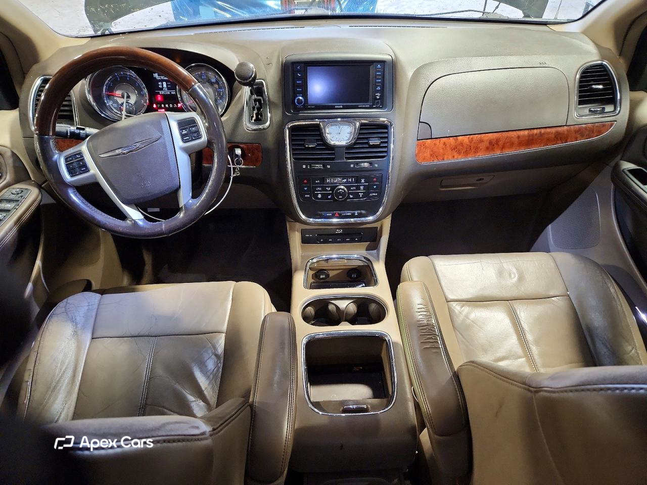 Chrysler Voyager 2015