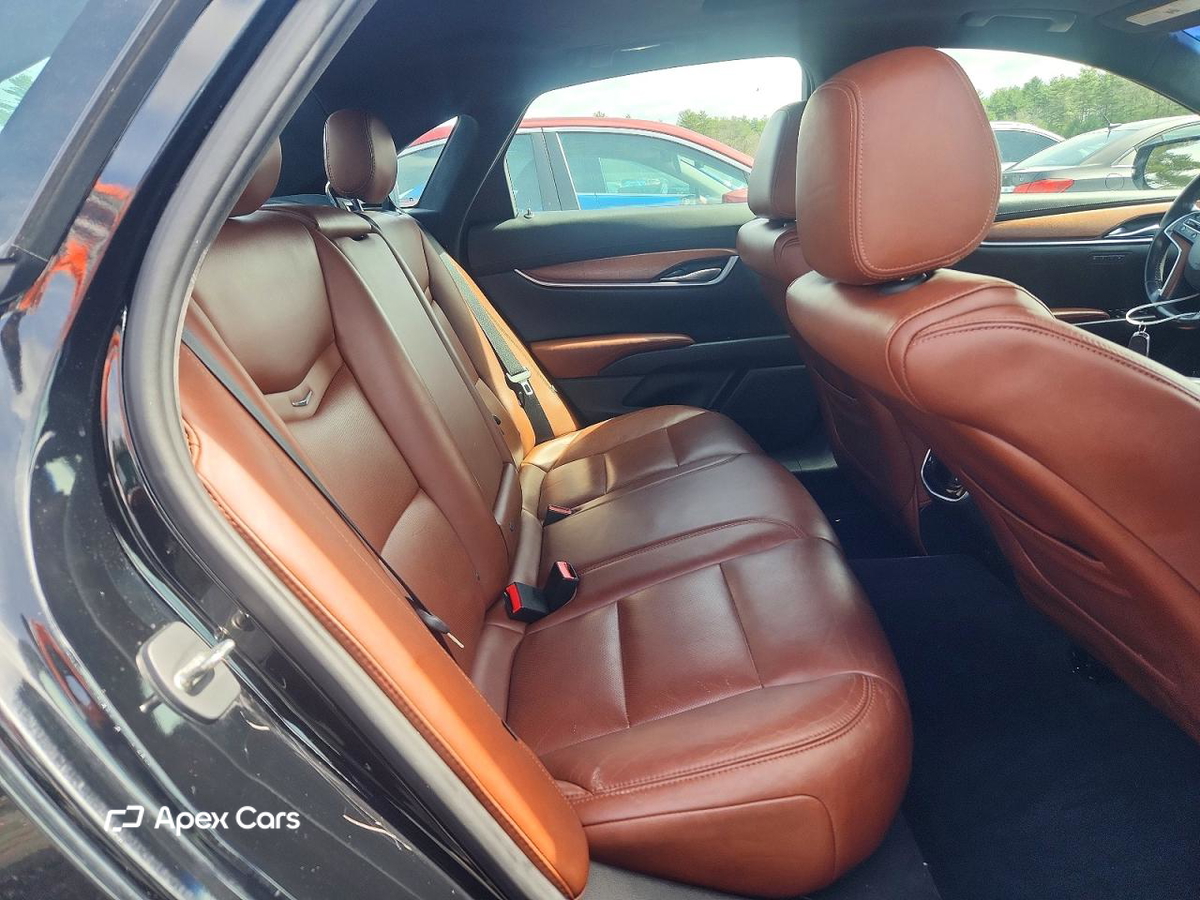 Cadillac XTS 2016