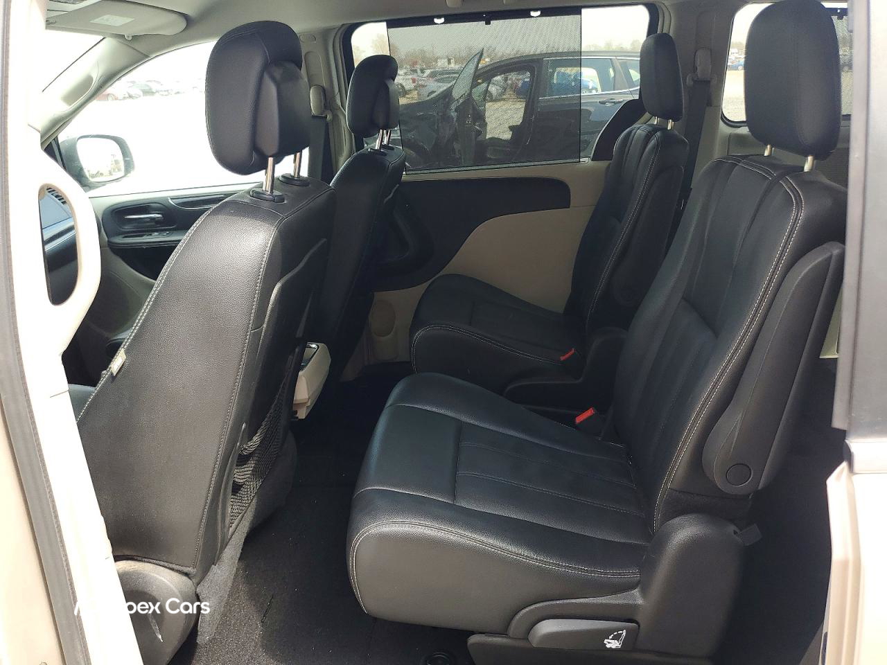 Chrysler Voyager 2015