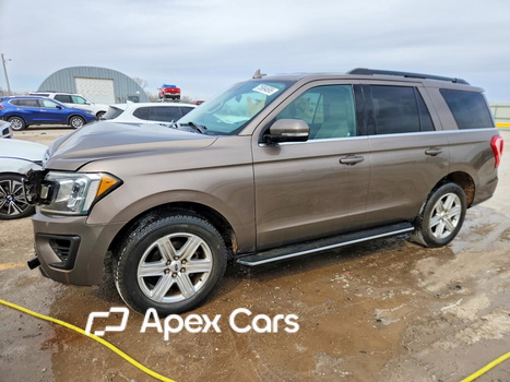 Ford Expedition 2018 - Image 1 of 15