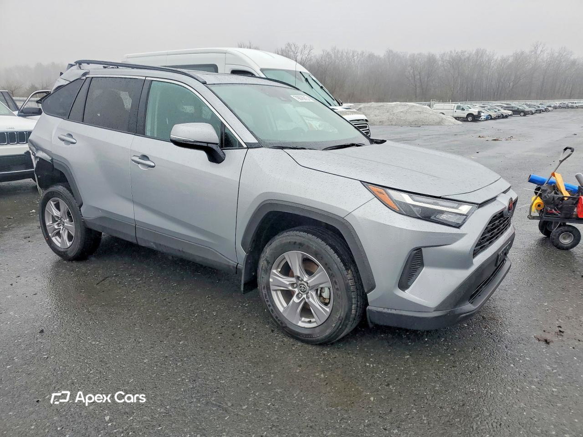 Toyota RAV 4 2025