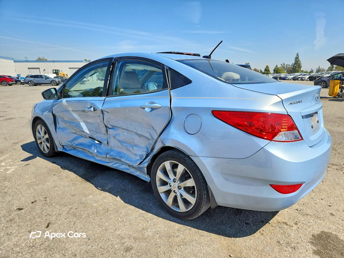 Hyundai Accent 2012