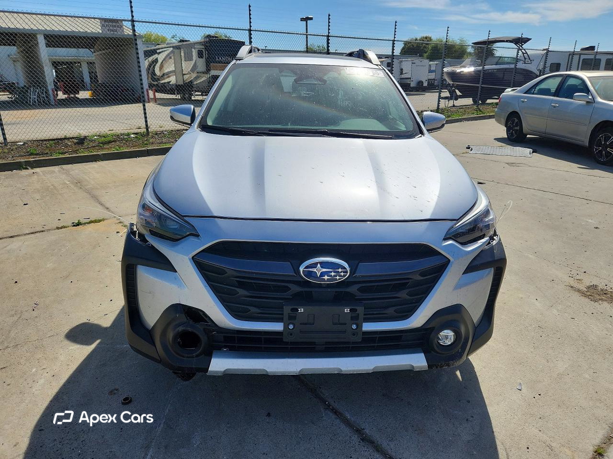Subaru Outback 2025