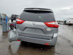 Toyota Sienna 2016