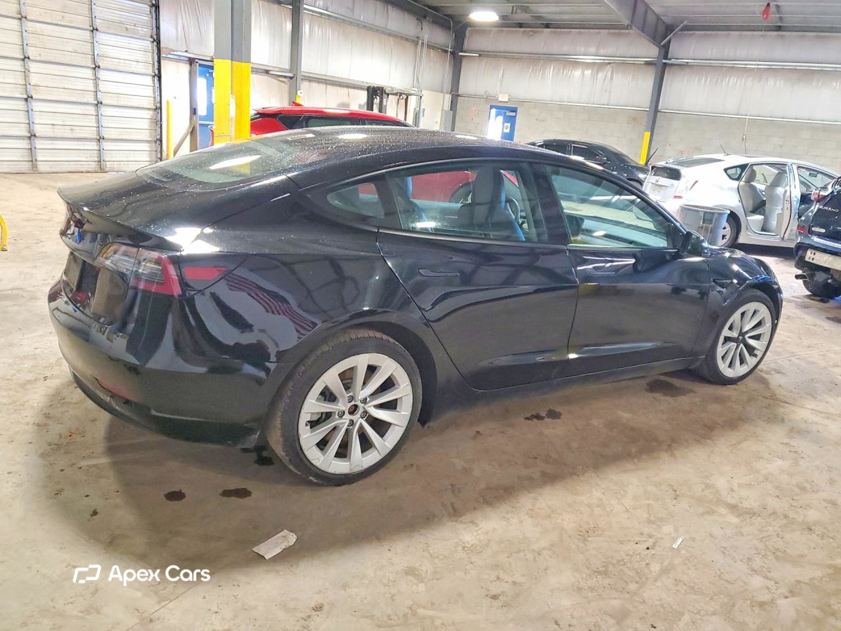 Tesla Model 3 2022