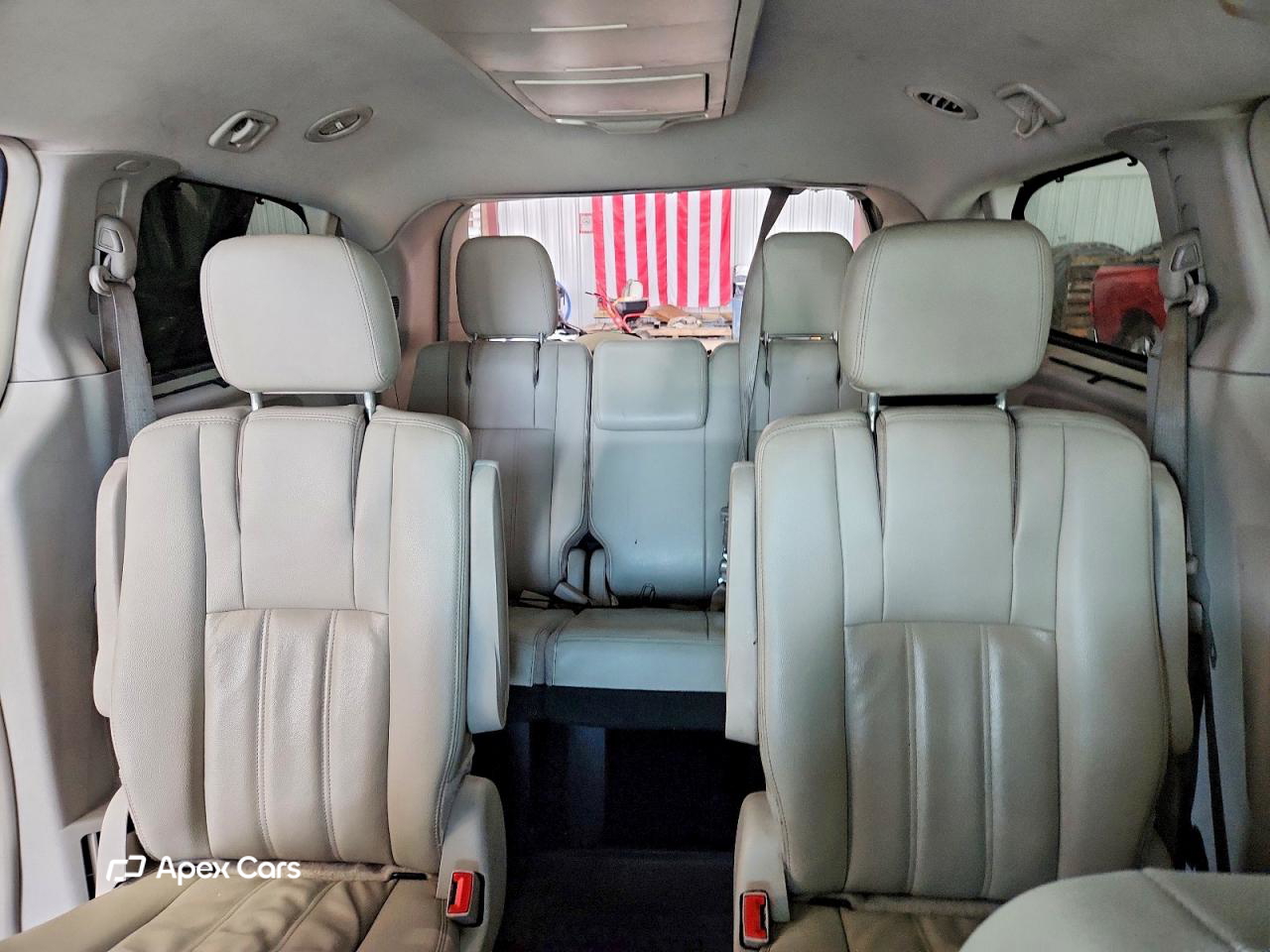 Chrysler Voyager 2015