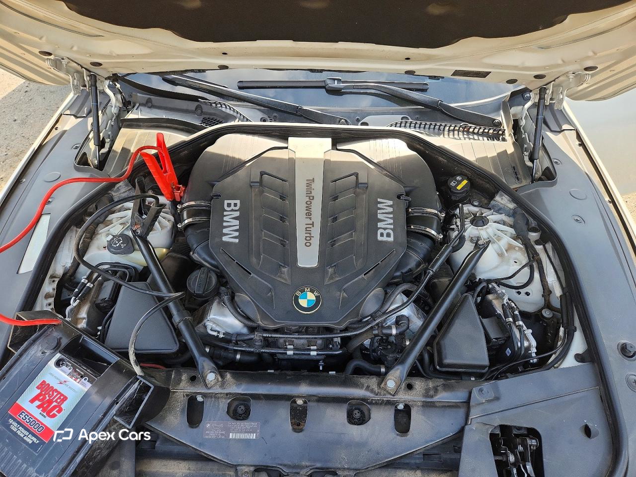 BMW Series 7 2015