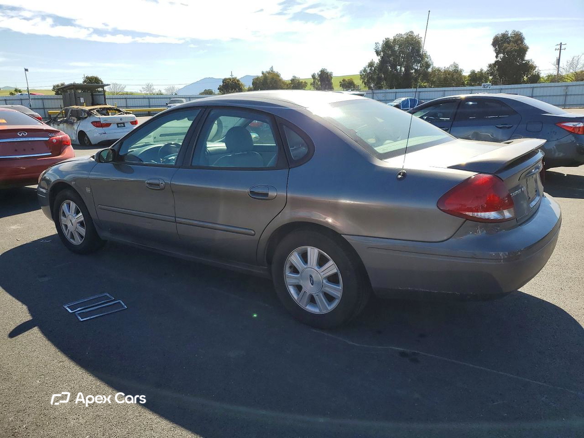 Ford Taurus 2005