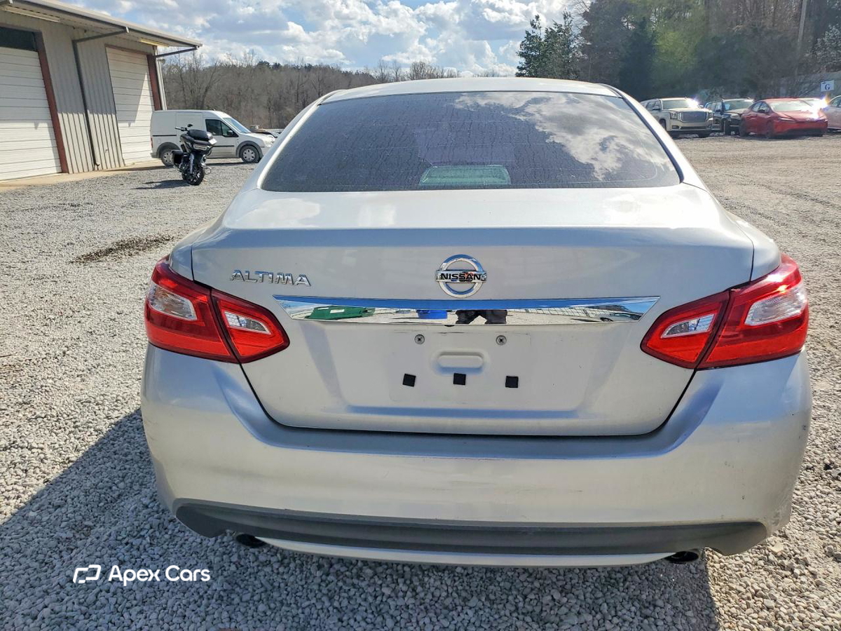 Nissan Altima 2016