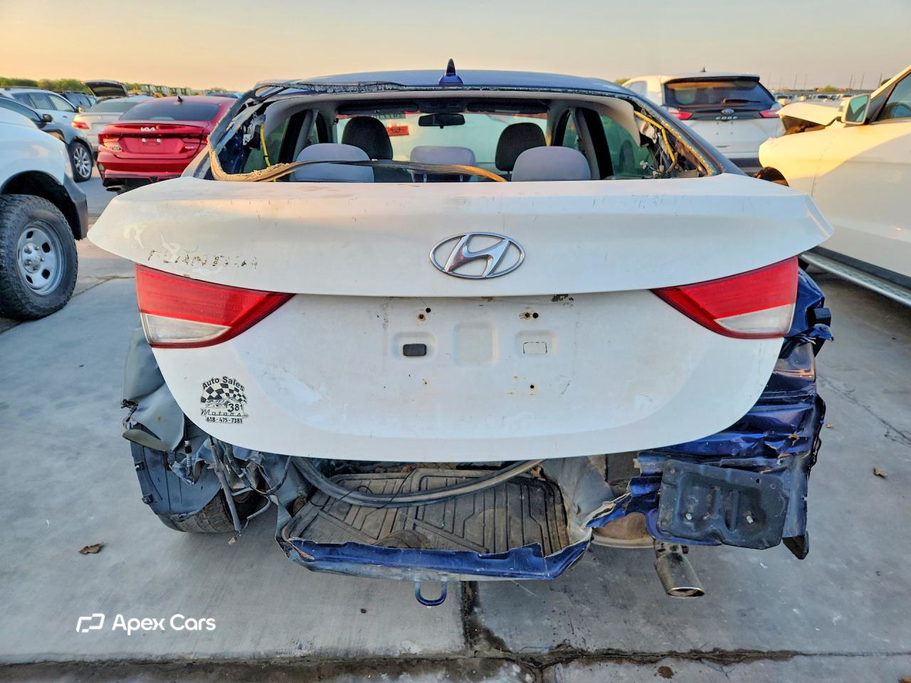 Hyundai Elantra 2011