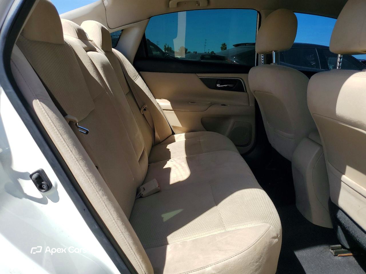 Nissan Altima 2015