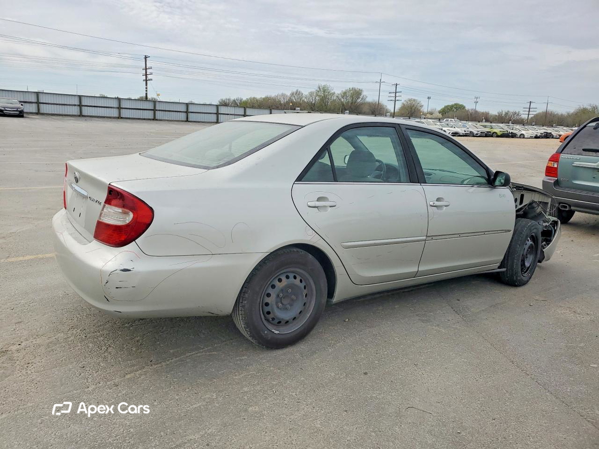 Toyota Camry 2003