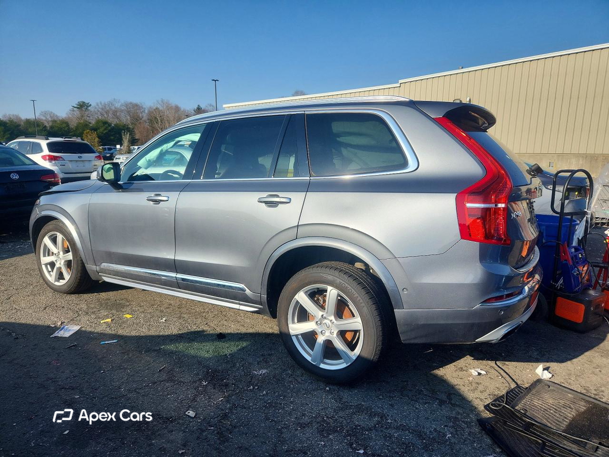 Volvo XC90 2016