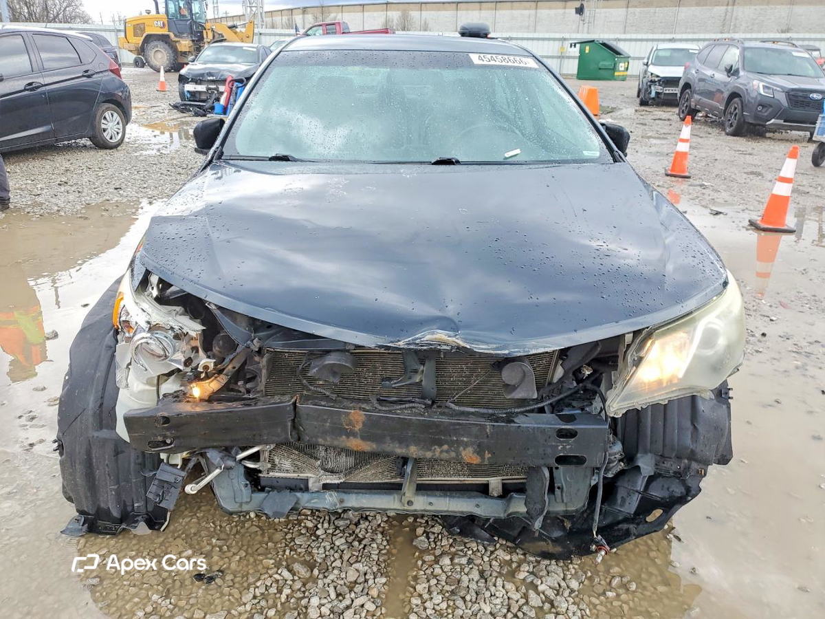 Toyota Camry 2012