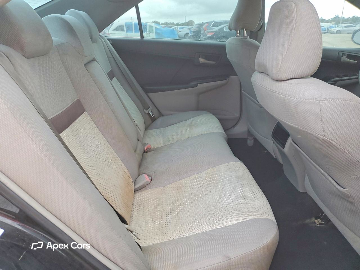 Toyota Camry 2012