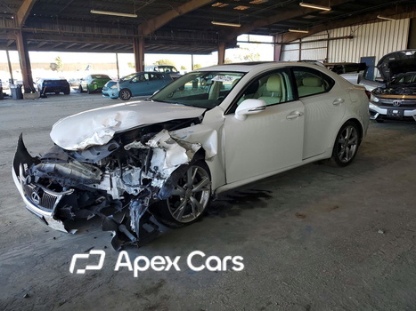 Lexus IS 2010 - Image 1 of 13