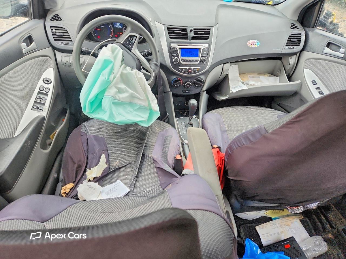 Hyundai Accent 2014