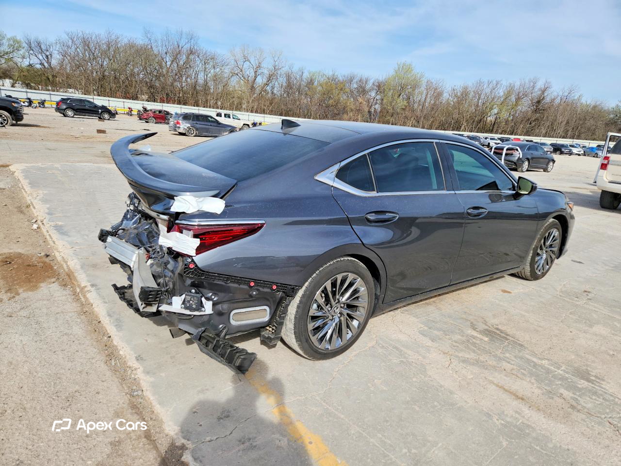 Lexus ES 2025