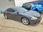 Nissan Maxima 2010