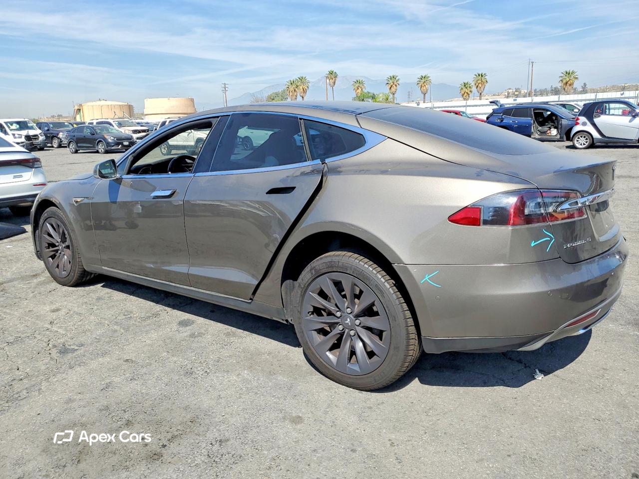 Tesla Model S 2016