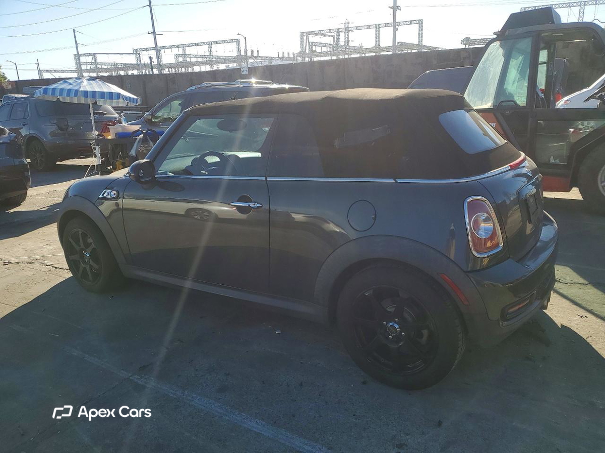 MINI Cooper 2012