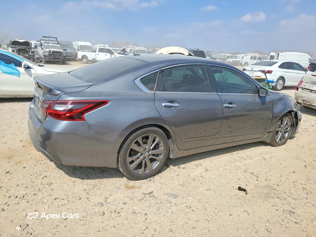 Nissan Altima 2018