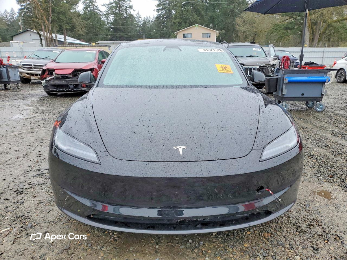 Tesla Model 3 2025